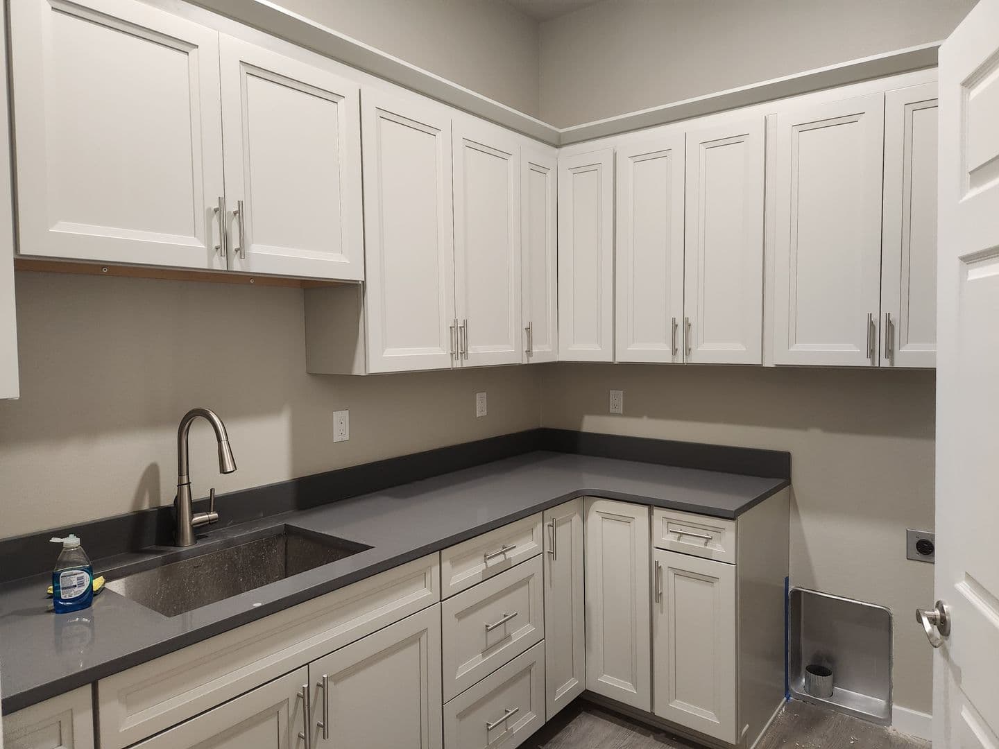 Yakima House: 2202 S. 96th Ave