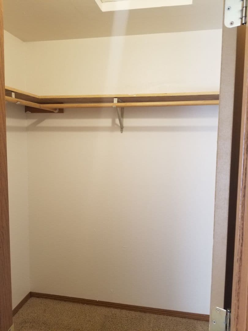 Yakima Apartment: 1113 W. Washington