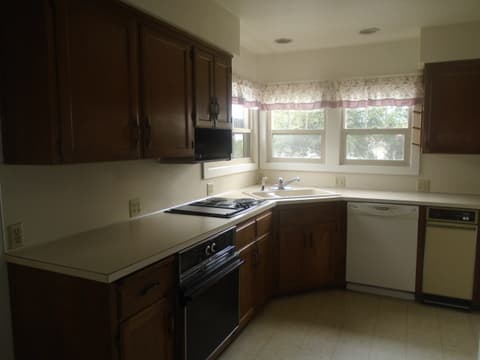 Yakima Apartment: 1013 S. 38th Ave