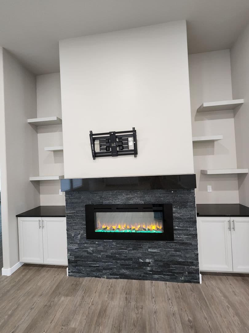 Yakima House: 2202 S. 96th Ave