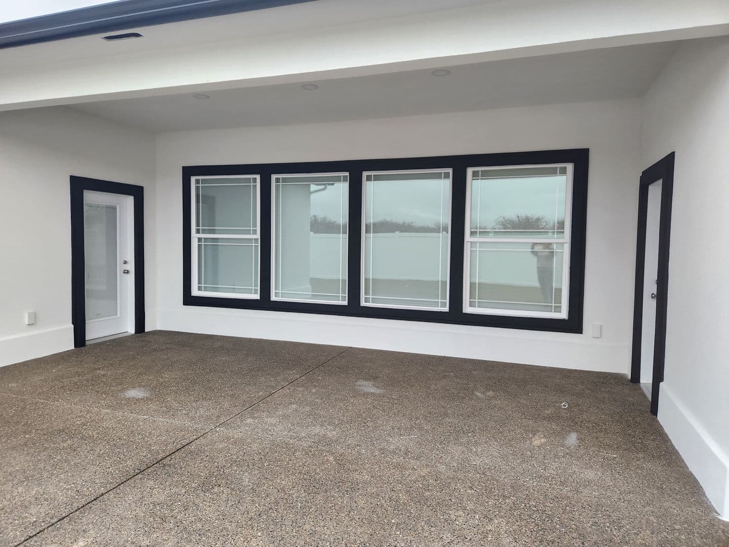 Yakima House: 2202 S. 96th Ave