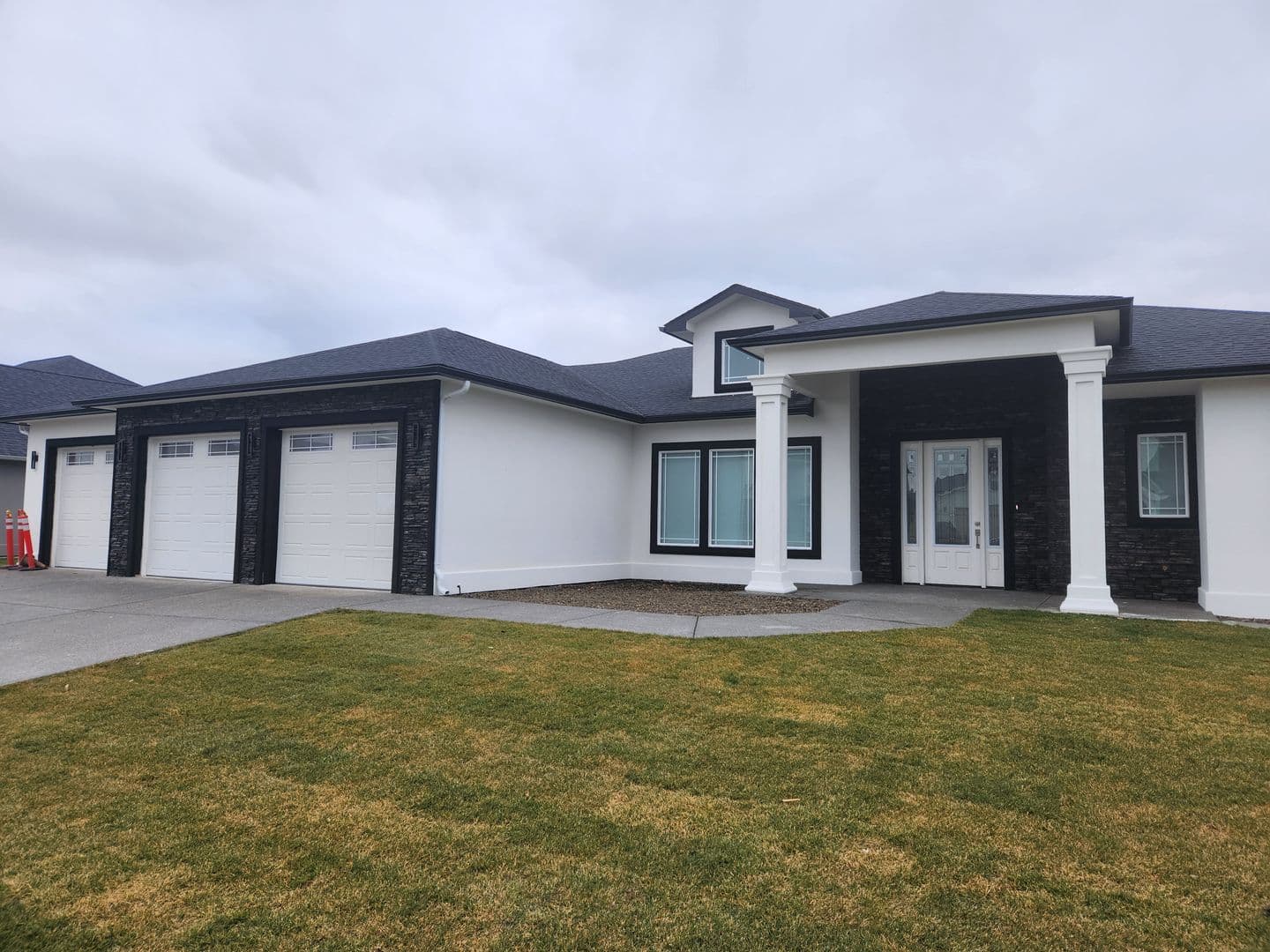 Yakima House: 2202 S. 96th Ave
