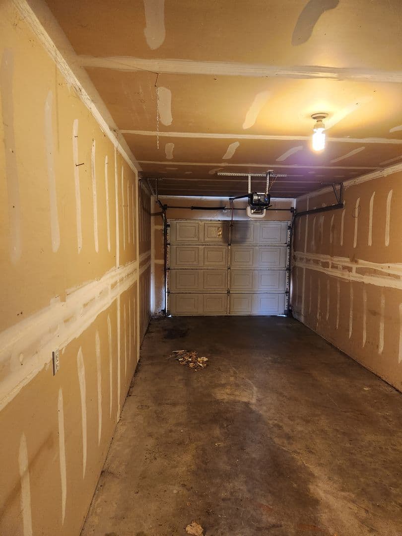 Selah Apartment: 501 Jamie Dr