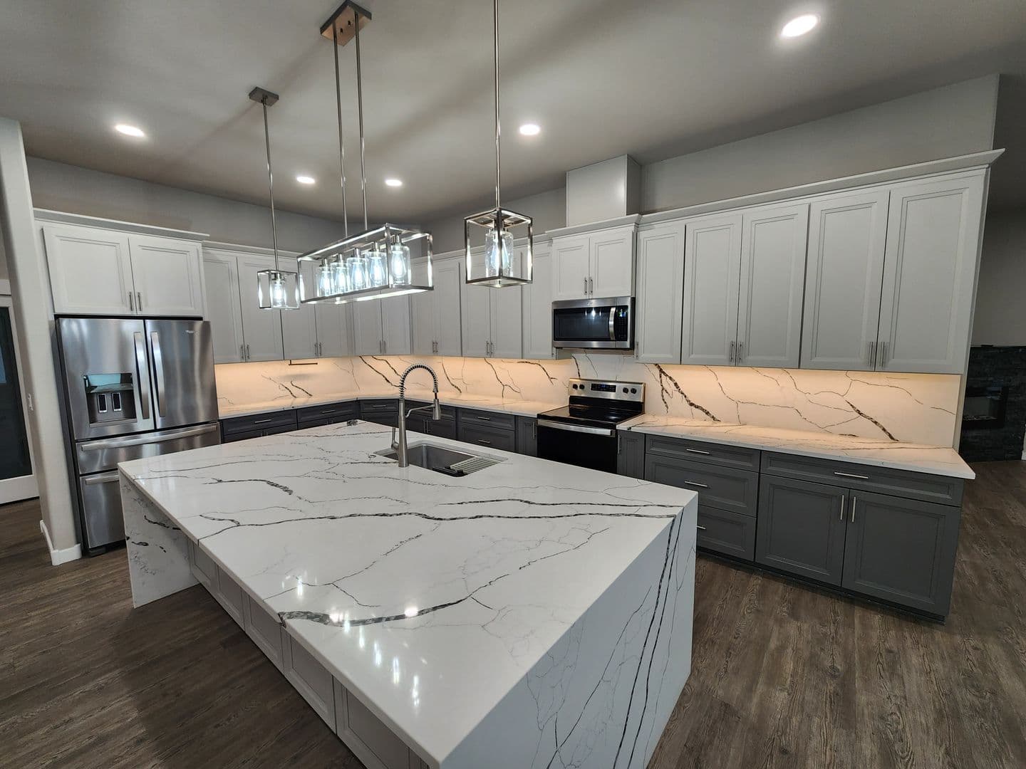 Yakima House: 2202 S. 96th Ave
