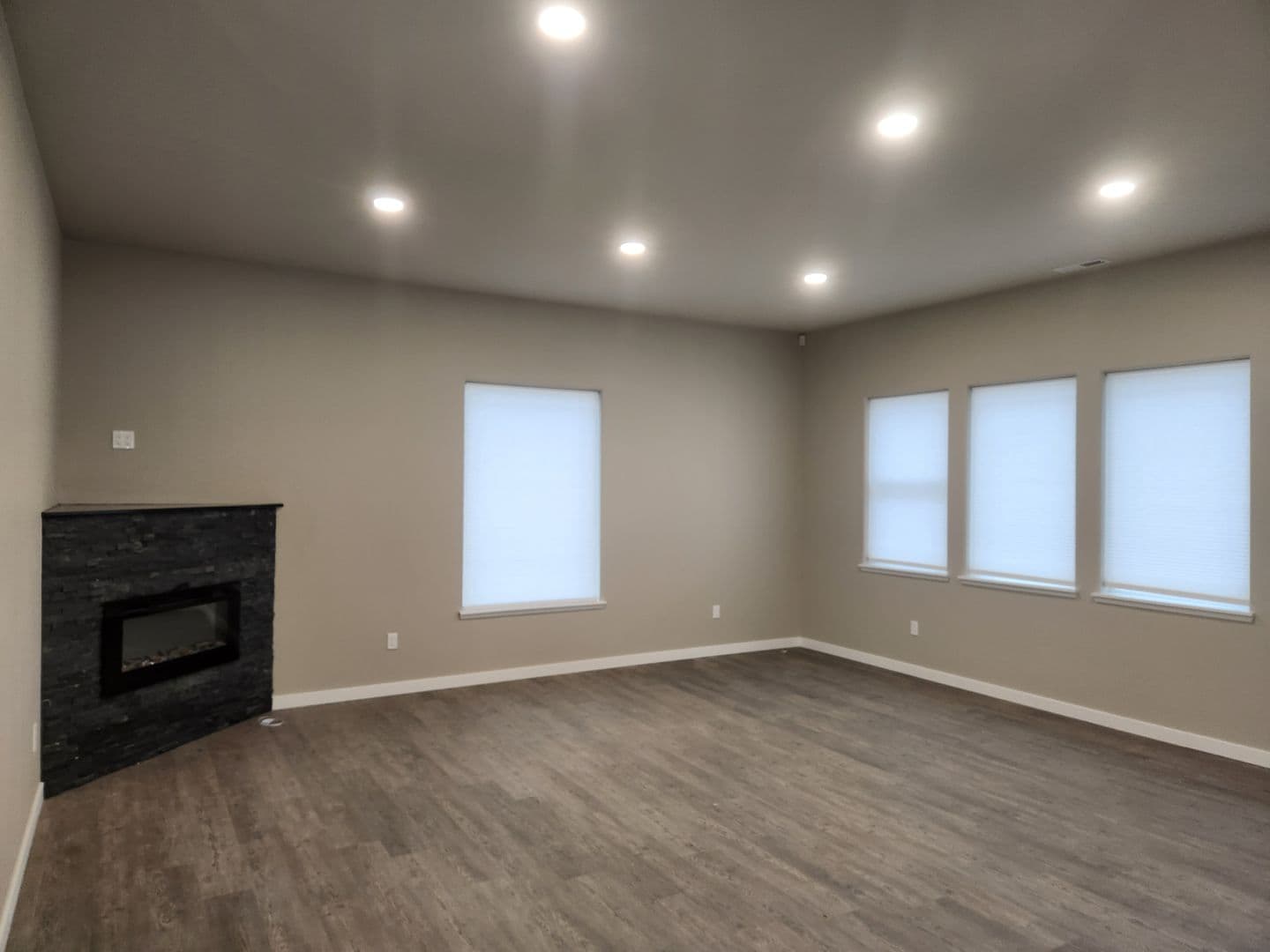 Yakima House: 2202 S. 96th Ave