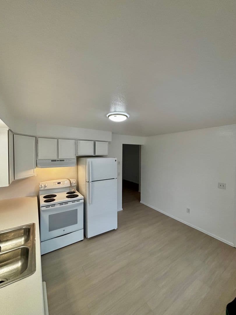 Denver Apartment: 4337/4339 W. Custer Pl.
