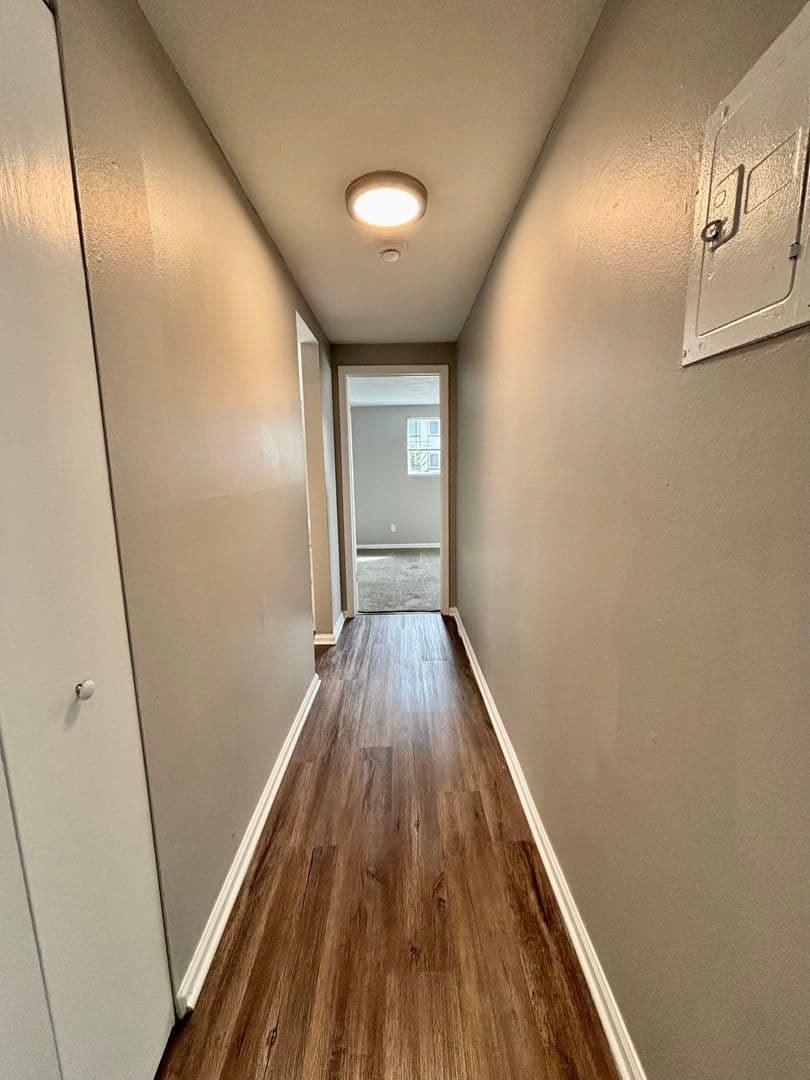 Aurora Apartment: 1437 North Moline Street