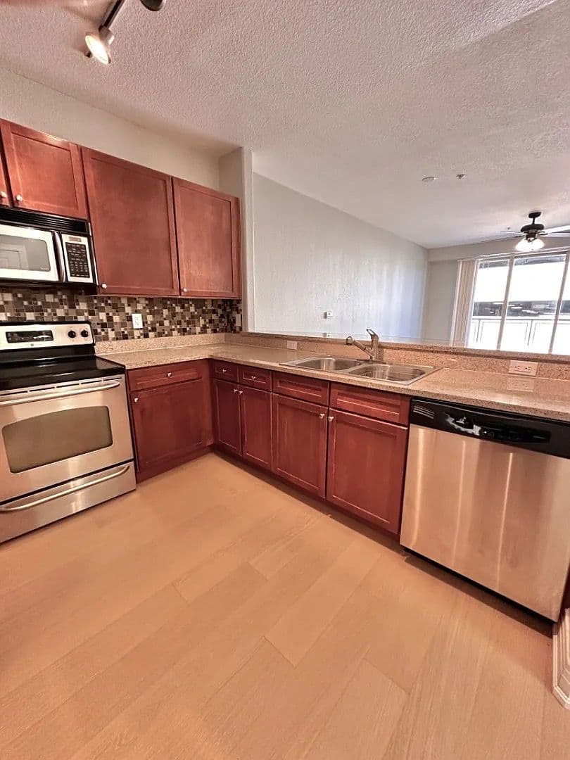 Centennial Condo: 9079 East Panorama Circle