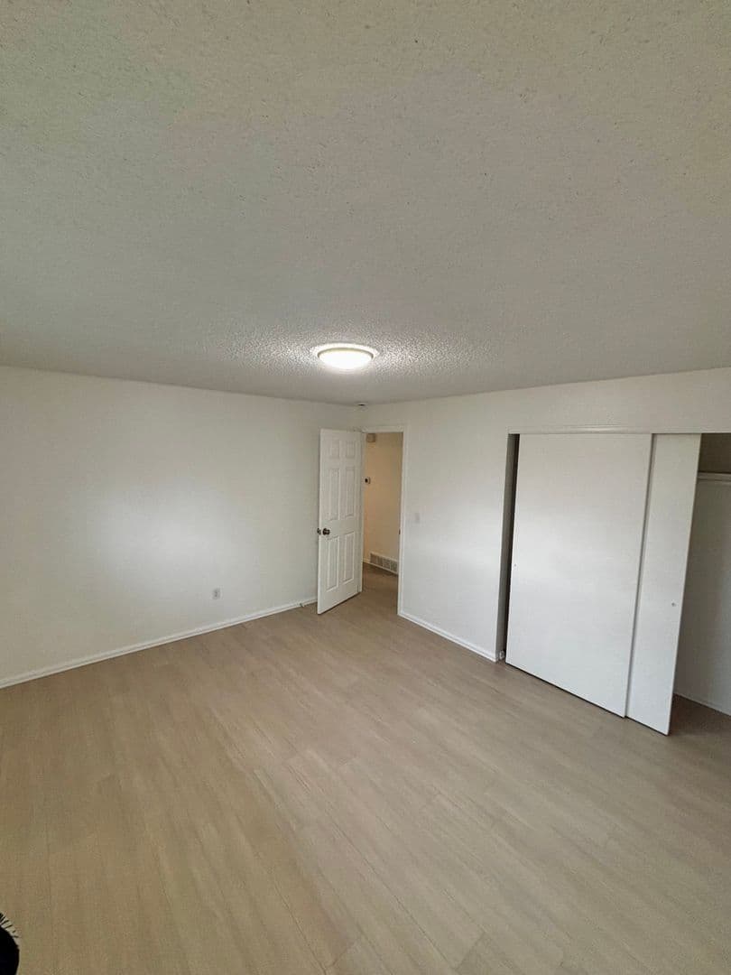 Denver Apartment: 4337/4339 W. Custer Pl.