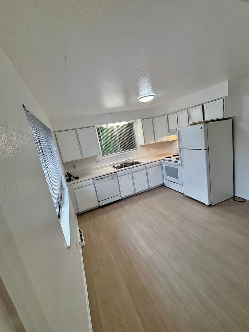 Denver Apartment: 4337/4339 W. Custer Pl.