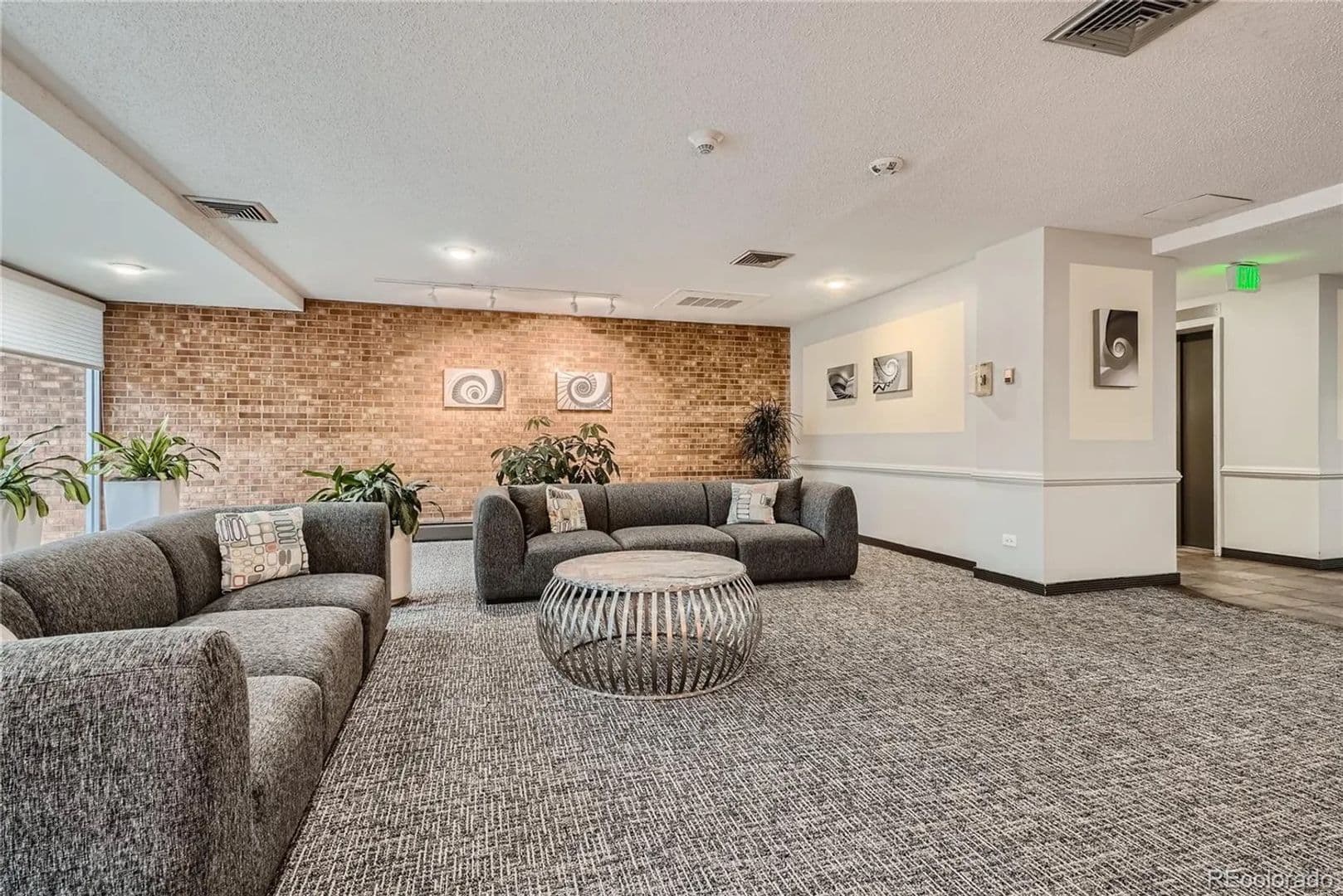 Denver Condo: 4801 E 9th Ave