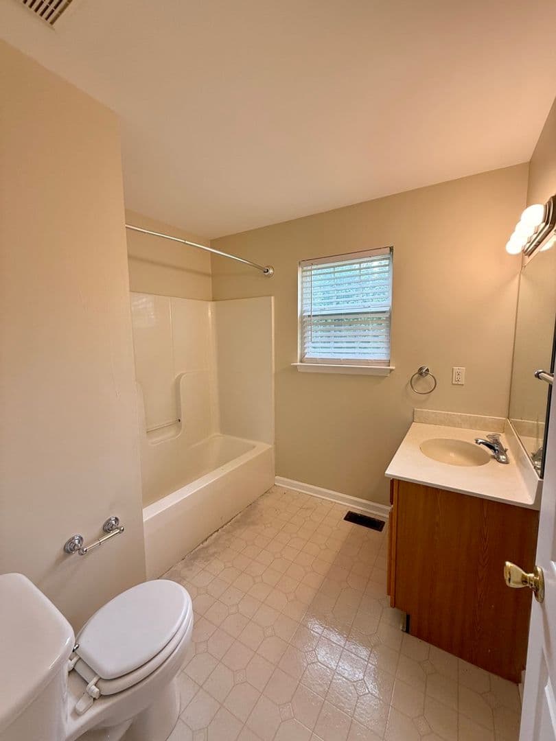 Clayton House: 235 Tracer Drive