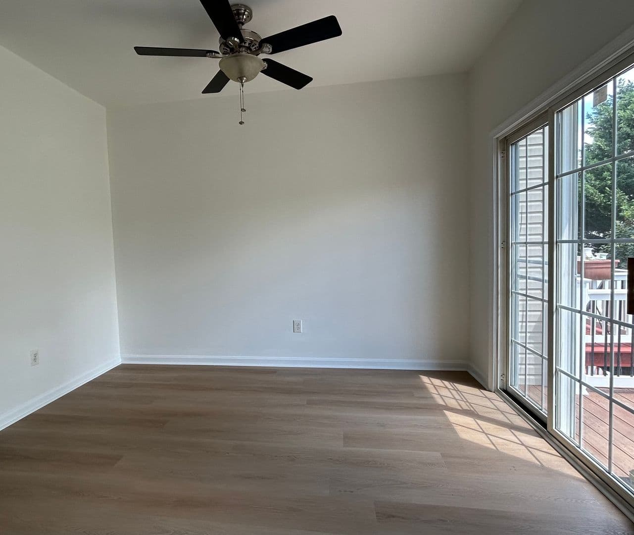 Newark Townhome: 65 Highland Cir