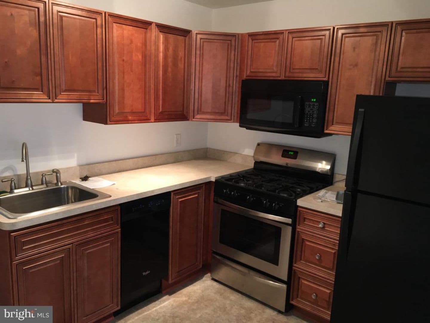 Newark Townhome: 2114 Pasternak Place