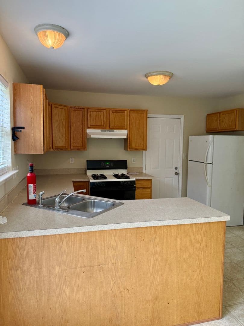 Clayton House: 235 Tracer Drive
