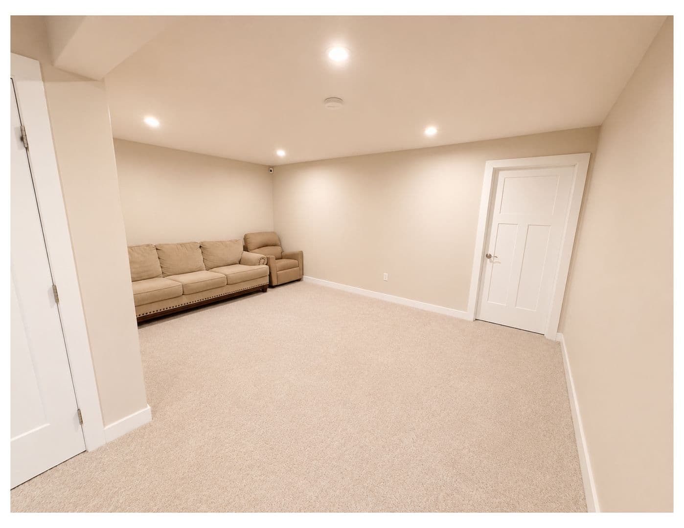 Middletown House: 805 Llanelli Drive