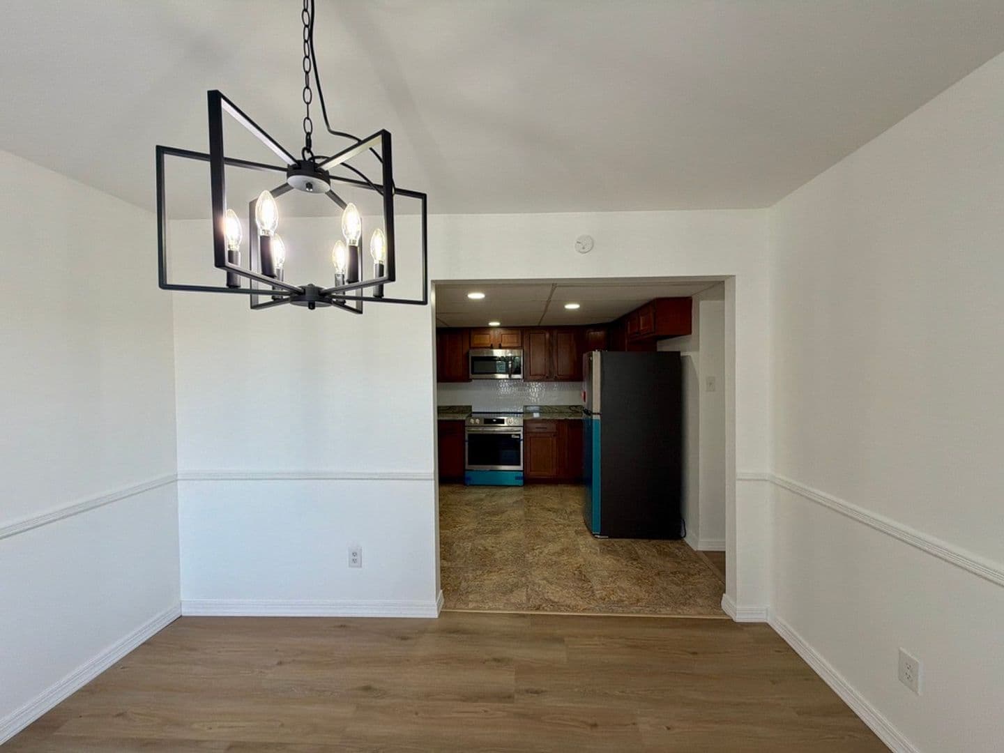 Newark Townhome: 605 Cobble Creek Curve