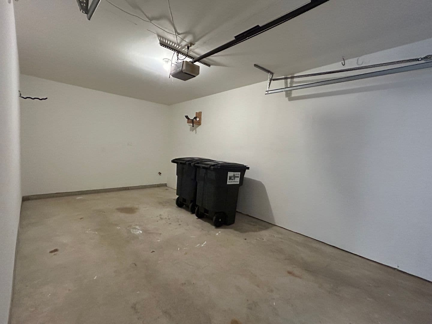 Newark Townhome: 65 Highland Cir