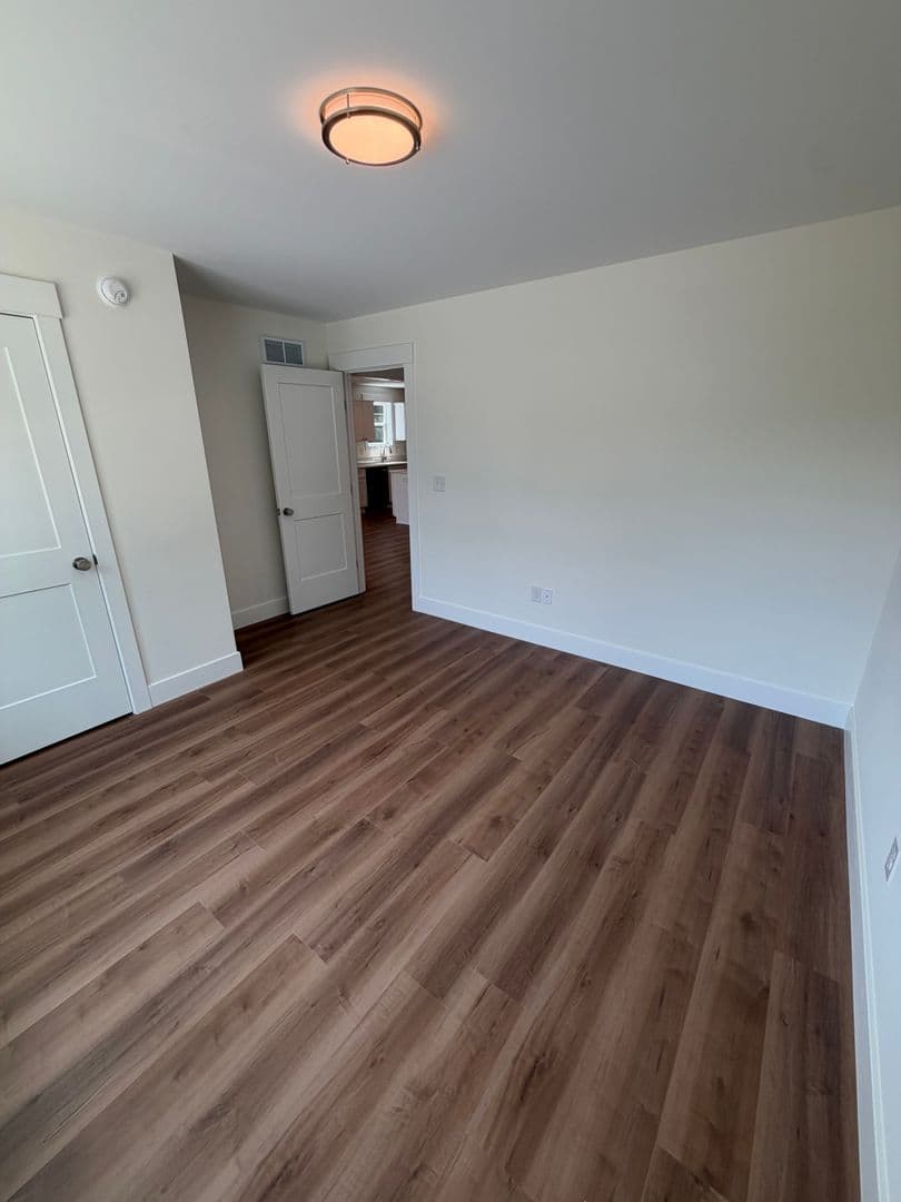 Georgetown House: 221 Strawberry Alley