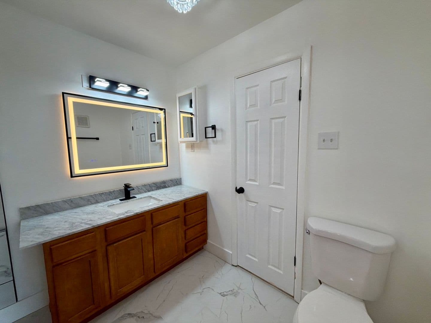 Newark Townhome: 605 Cobble Creek Curve