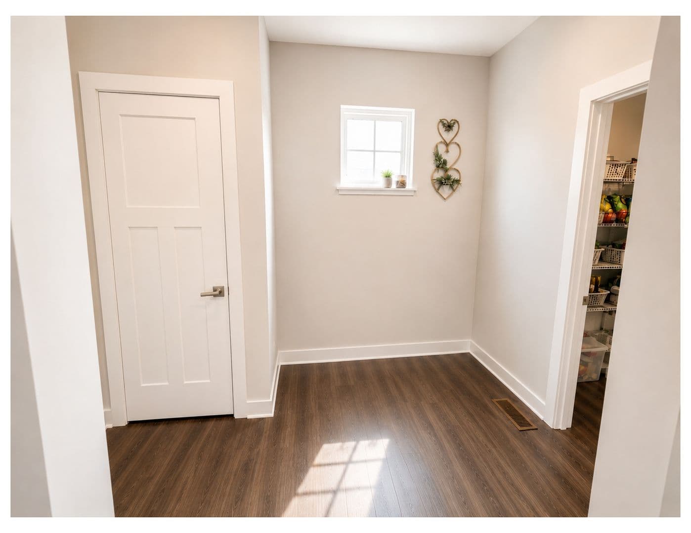 Middletown House: 805 Llanelli Drive