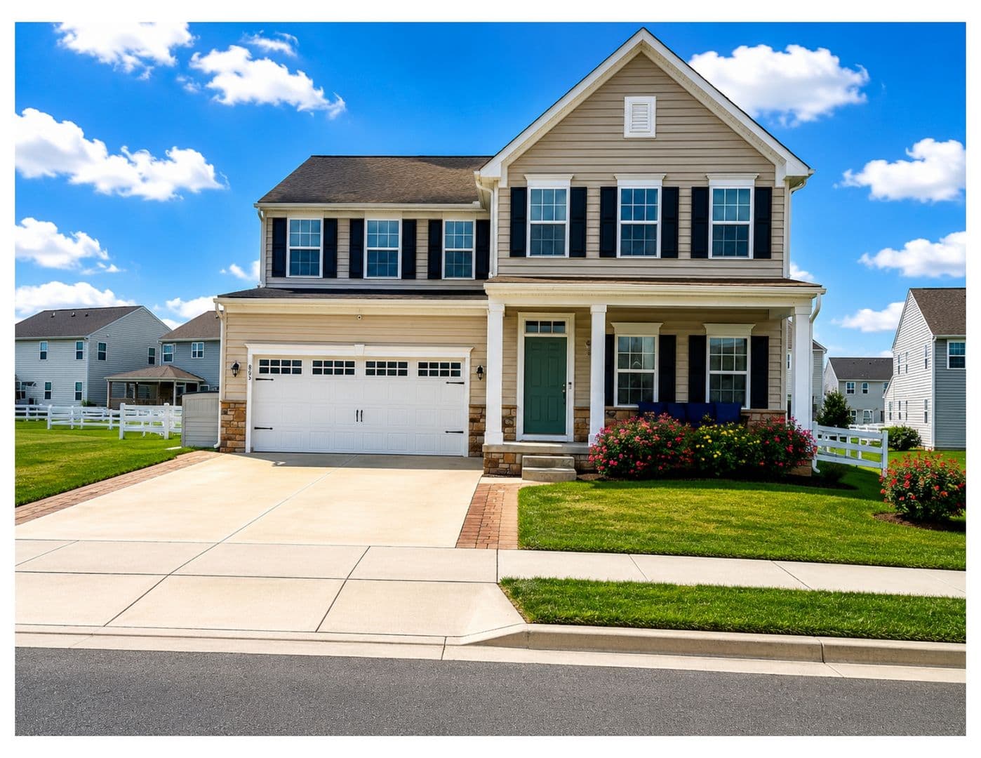 Middletown House: 805 Llanelli Drive
