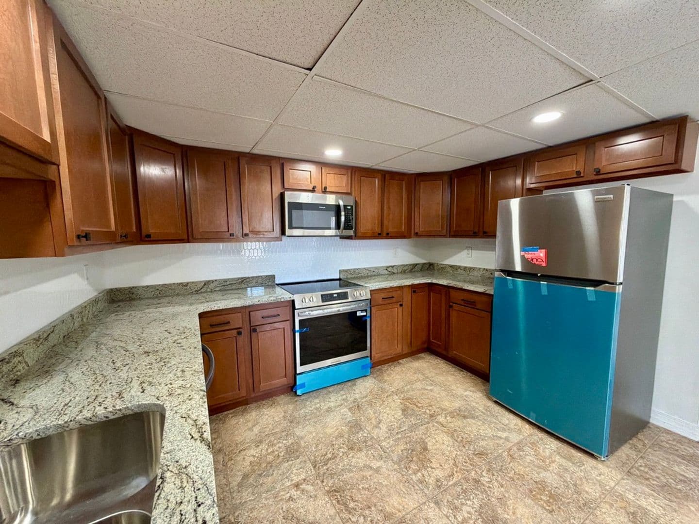 Newark Townhome: 605 Cobble Creek Curve