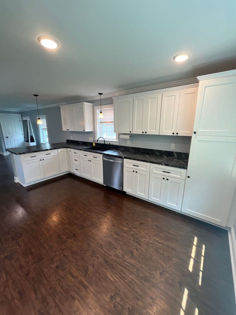 Felton House: 112 E Main Street