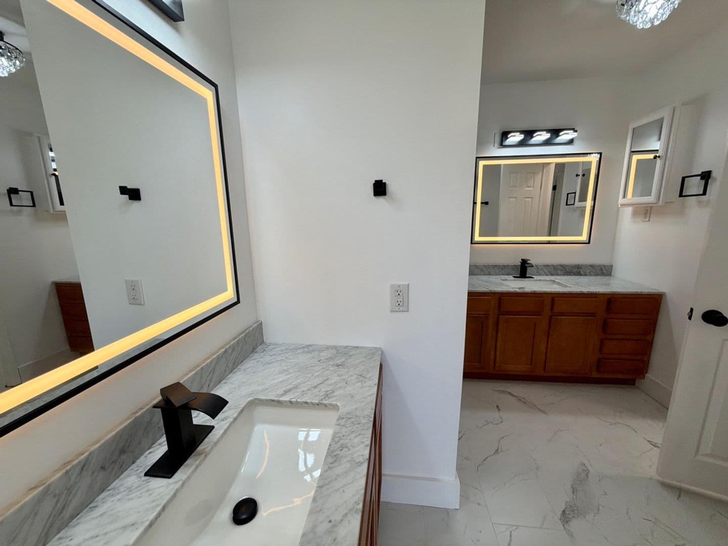 Newark Townhome: 605 Cobble Creek Curve