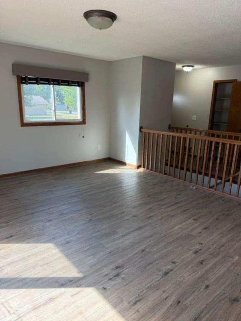 Shakopee House: 1301 Polk Street S