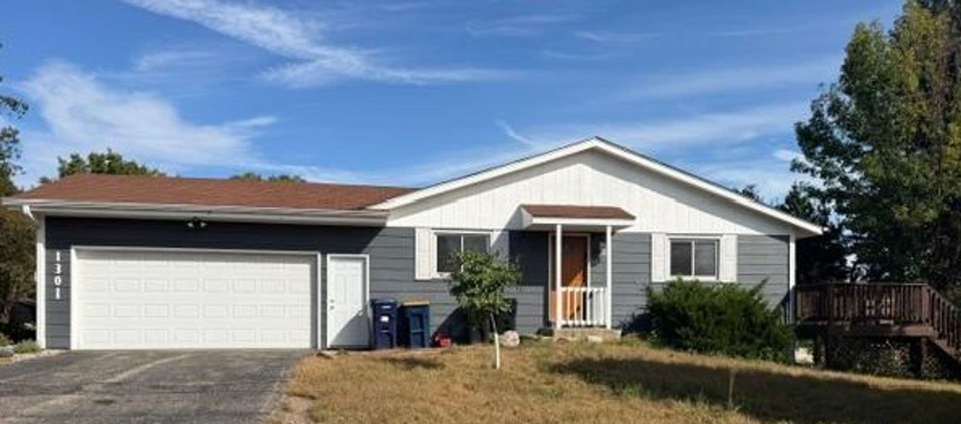 Shakopee House: 1301 Polk Street S