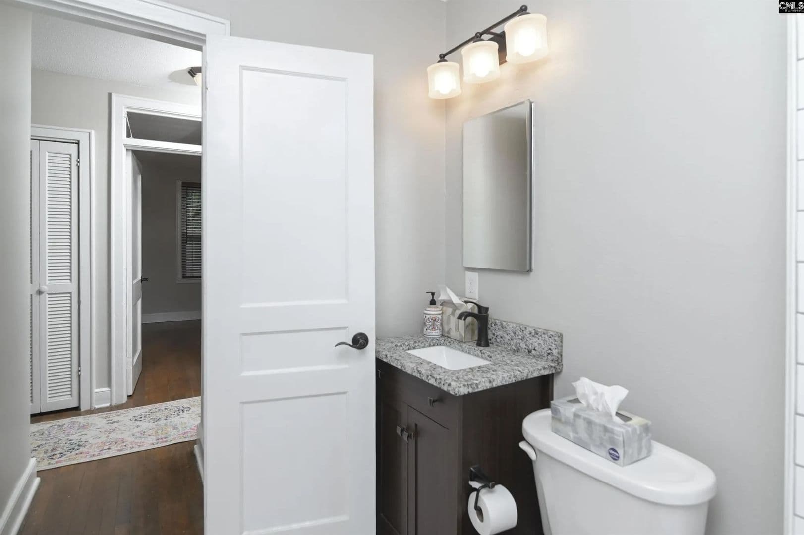 Columbia Townhome: 1013 Price Avenue