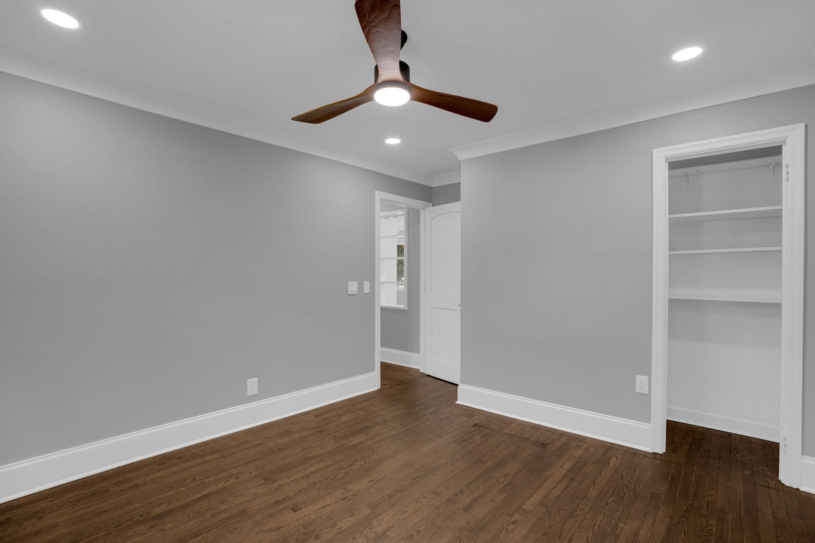 Cayce House: 2837 Elm St.