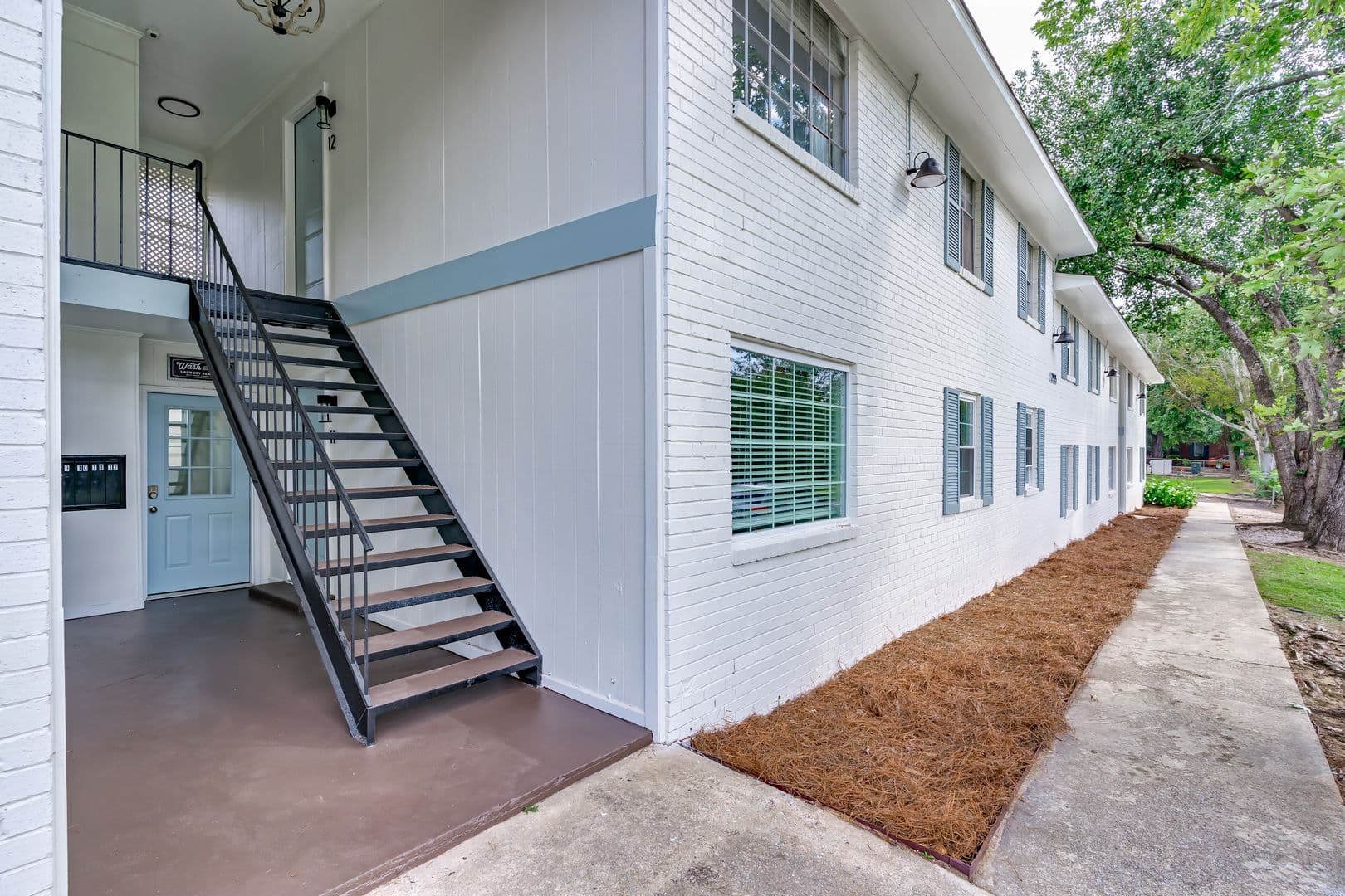 Columbia Apartment: 2915 Hope Ave - 2915-5