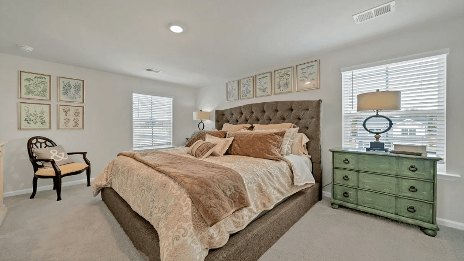 Hopkins House: 2094 Grovefield DR