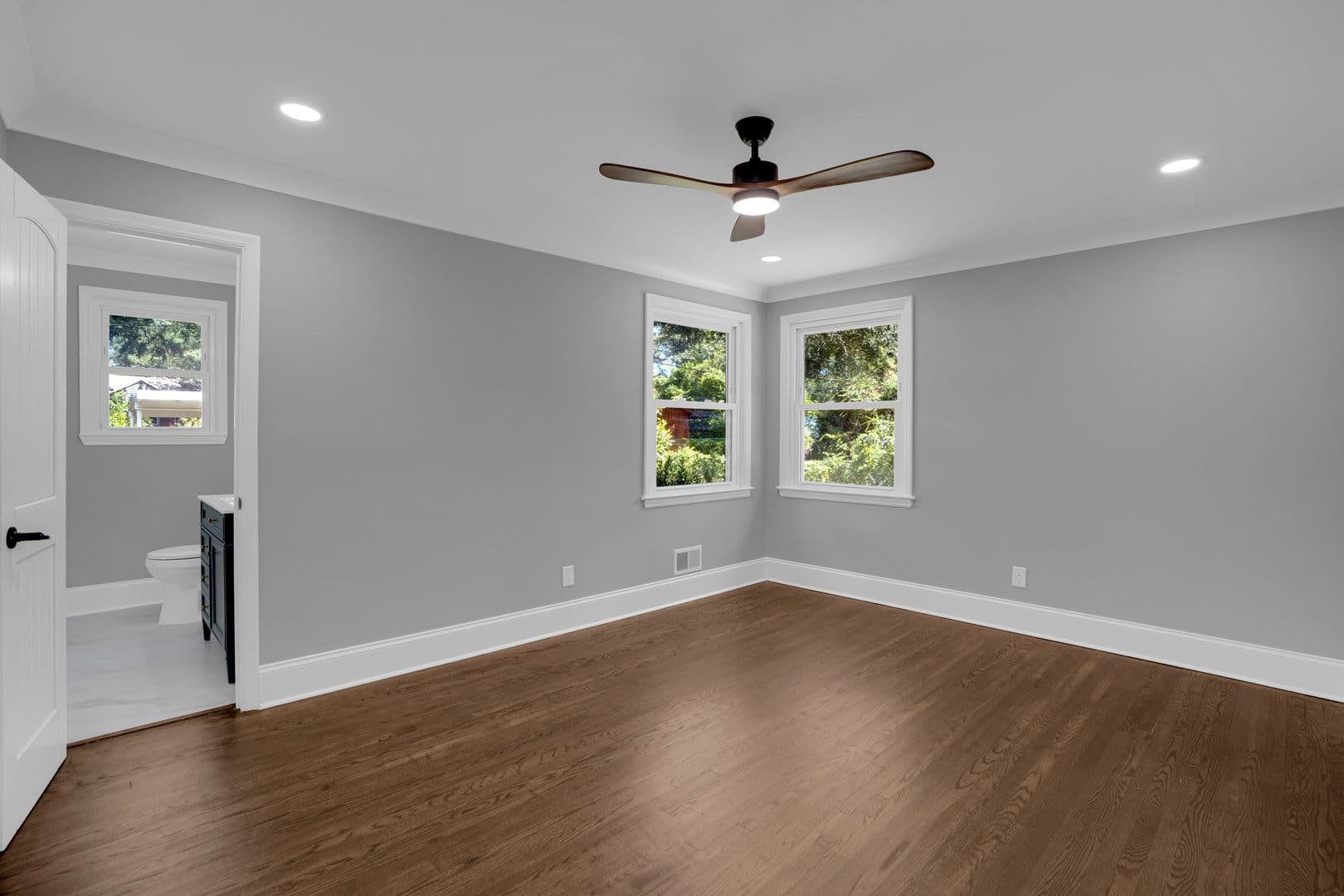 Cayce House: 2837 Elm St.