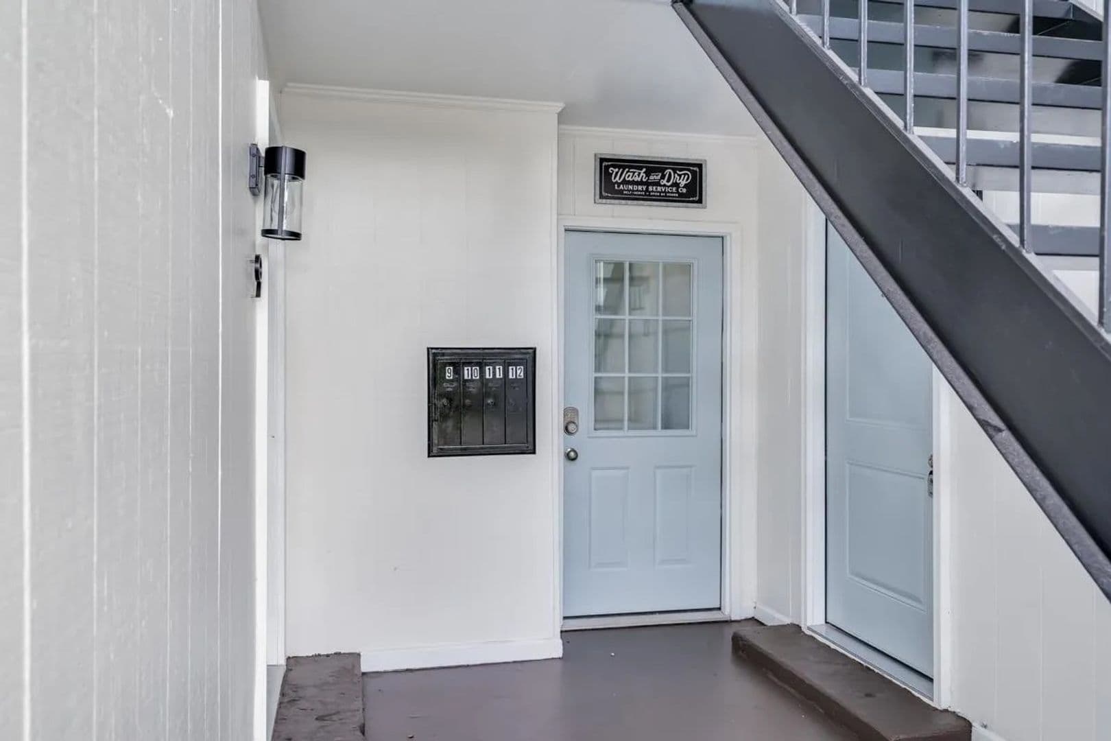 Columbia Apartment: 2925 Hope Ave - 2925-11