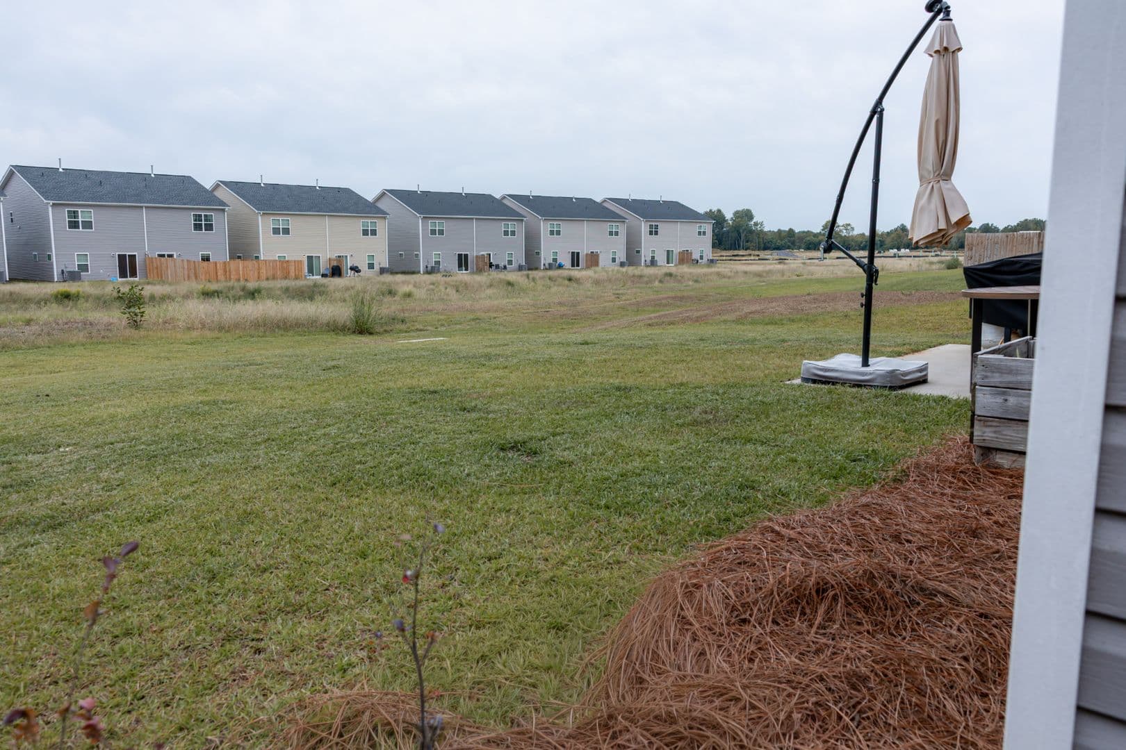 Hopkins House: 2094 Grovefield DR