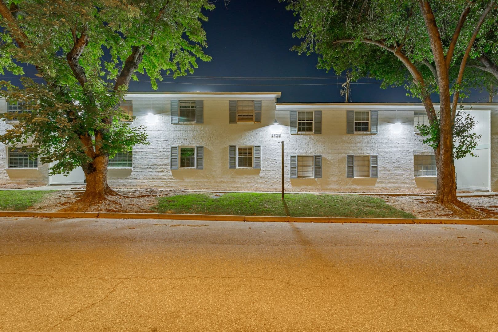 Columbia Apartment: 2915 Hope Ave - 2915-5