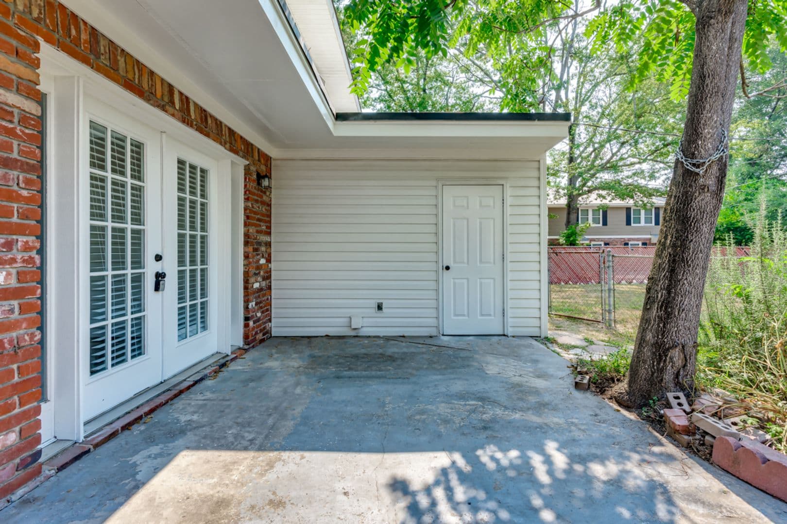 West Columbia Multiplex: 503 B Avenue