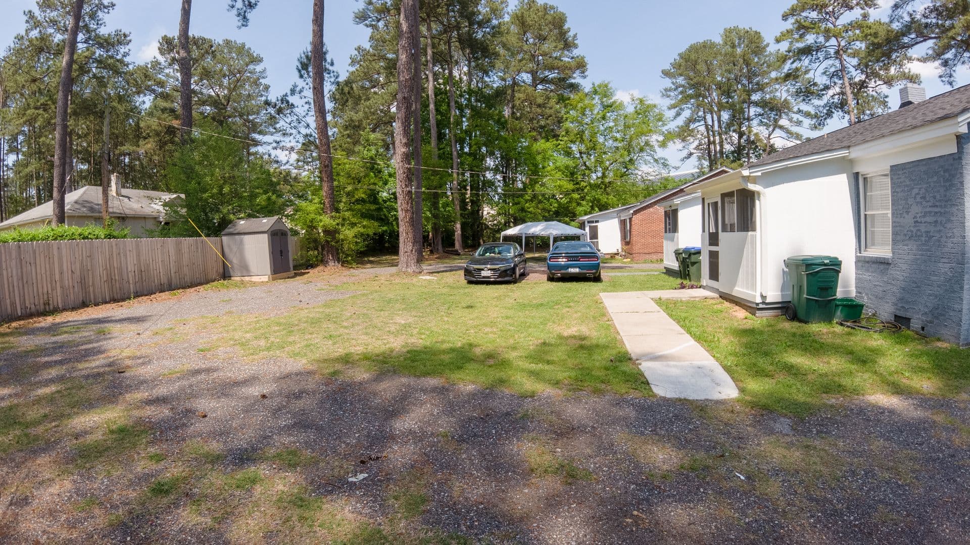 Columbia Multiplex: 1421 Colin Kelly Dr.