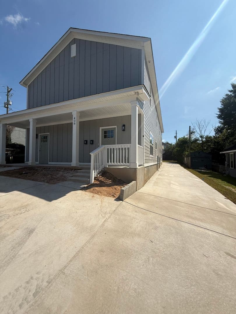 Columbia Multiplex: 408 Gregg St.  - Unit A