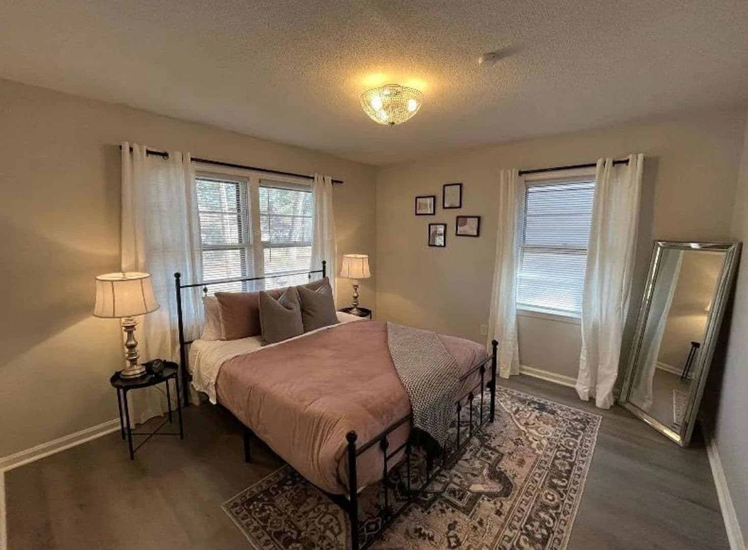West Columbia Apartment: 306 S Marble St.