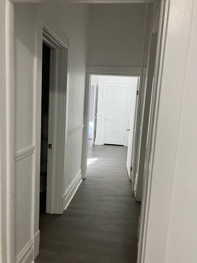 Lancaster Apartment: 430-432 East Orange Street