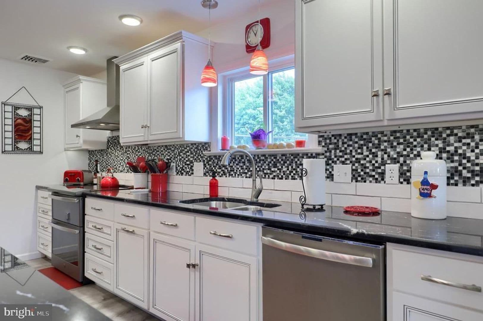 Lancaster Apartment: 1500 Wilson Avenue