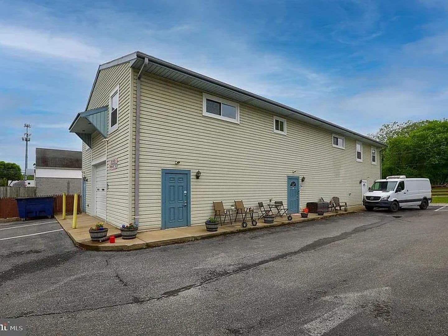 Lancaster Apartment: 1500 Wilson Avenue