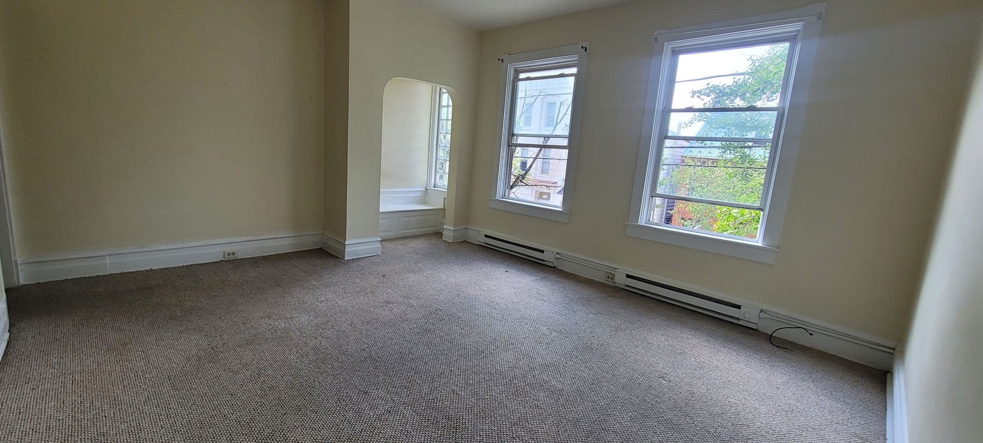 Lancaster Apartment: 430-432 East Orange Street