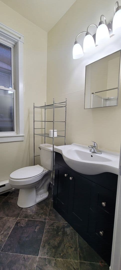 Lancaster Apartment: 430-432 East Orange Street