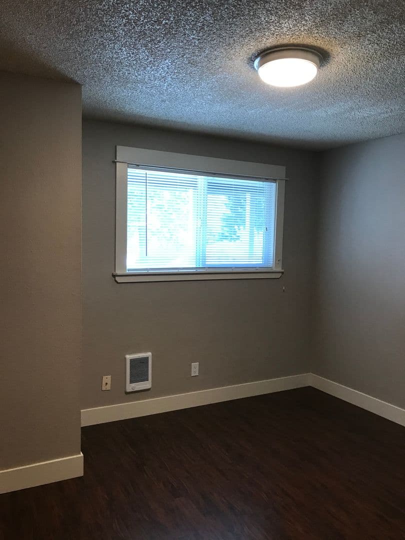 Bend Apartment: 1010 NW Portland Ave. #2
