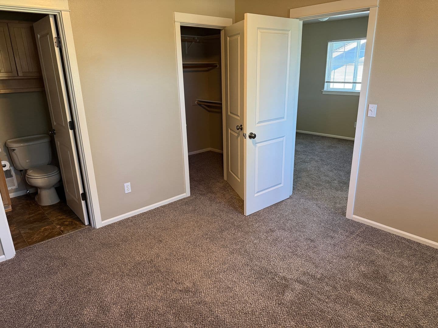 Bend Apartment: 20289 NW Hardy Road #1